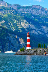 Fototapeta premium Hafen Unterterzen Gemeinde Quarten am Südufer des Walensees, Kanton St. Gallen