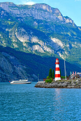 Fototapeta premium Hafen Unterterzen Gemeinde Quarten am Südufer des Walensees, Kanton St. Gallen