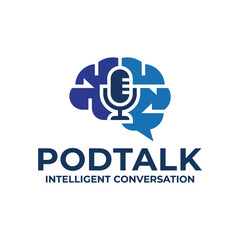 Obraz premium A sleek logo design for 'PodTalk' features a microphone and brain, symbolizing engaging and insightful conversations hosted by the podcasting platform.