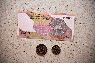 nowy szekel izraelski, dolar amerykański i iran, rial irański, banknot i monety  © Marcin Łazarczyk