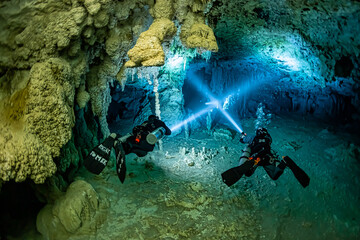 Chan Hol © Wojciech