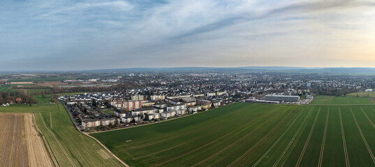 Luftaufnahme Panorama Euskirchen Stadtansicht mit Feldern und Horizont © PeeJee