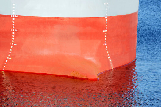 Bulk carrier ship bow