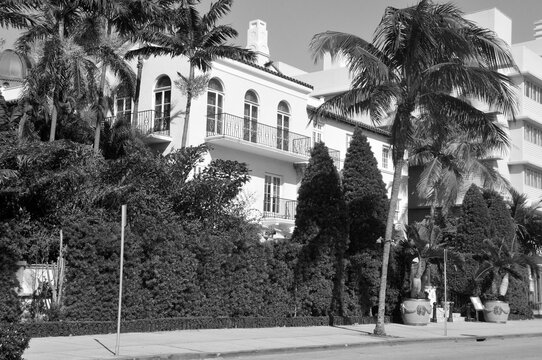 MIAMI FLORIDA  UNITED STATES OF AMERICA. Versace mansion. In 1997 the world gasped as Gianni Versace was shot to death on the doorstep of his Miami South Beach mansion