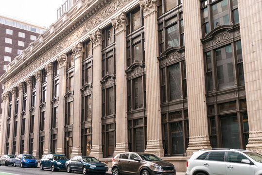 USA, OR, Portland. Classic old office building in the downtown core.