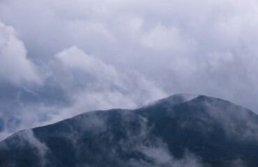 Fototapeta premium 雨上がりの雲