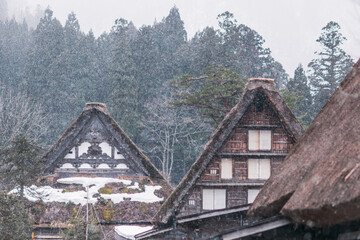 白川郷の美しい家 © rika_portrait