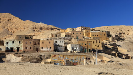 Uninhabited Village of Kurna (also Qurna) located in the desert on the West Bank of the River Nile (Theban Hills, Luxor, Egypt) © Marco Benedetti