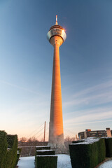 Obraz premium Dusseldorf rhine tower