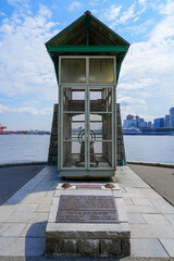 Fototapeta premium 9 O'Clock Gun, a cannon located on the Stanley Park seawall in Vancouver, British Columbia, Canada.