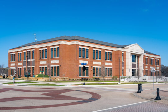 City Hall in Midlothian, Texas