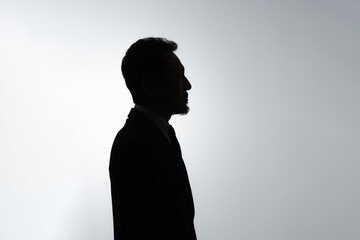 ビジネス　男性　シルエット