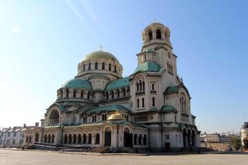 Obraz premium Saint Alexander Nevsky Cathedral August 2024 Bulgarian orthodox under clear sky