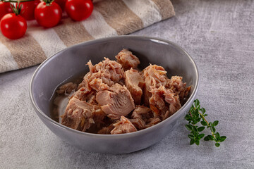 Canned tuna fillet for salad