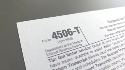 Obraz premium Form 4506-T – Request for Transcript of Tax Return