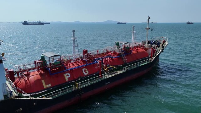 4K LPG tanker ship transporting gas fuel in the open sea