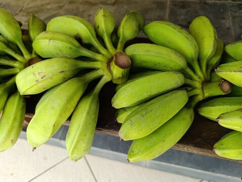 Cacho de Banana - Penca de Banana - Banana Prata.