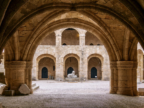 Palace of the Grand Master of the Knights of Rhodes, Medieval Old Town, Rhodes City, Rhodes Island, Dodecanese, Greece