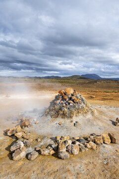 Steaming fumarol, solfatar in the Hverar&ouml;nd geothermal area, also Hverir or Namaskard, Northern Iceland, Iceland