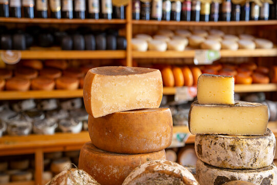 Process of making  parmesan hard cheese.