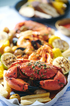 Mixed seafood platter with crab and grilled shellfish