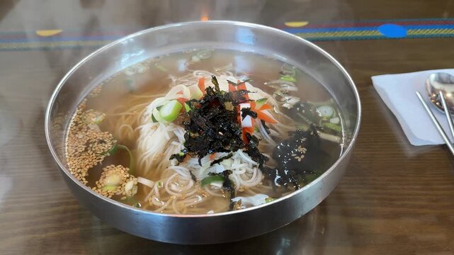 잔치국수