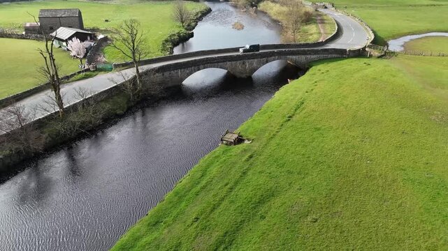 Car going over bridge Hawes