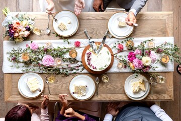 Elegant wedding reception table setting.