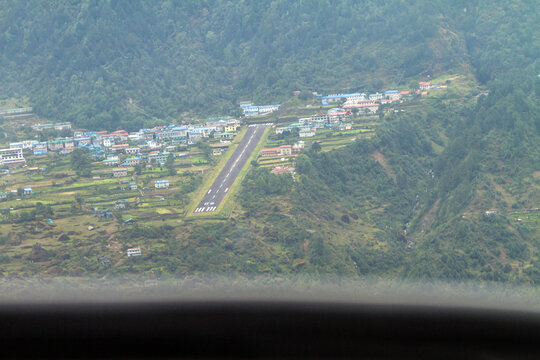 Landing Approach at Lukla Tenzing-Hillary Airport Nepal
