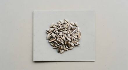 Fototapeta premium Pile of Shelled and Unshelled Sunflower Seeds