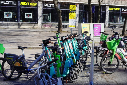 BVG Jelbi Mobilit&auml;tsstation an der Ecke Memhardstra&szlig;e Rosa-Luxemburg-Stra&szlig;e in Berlin am 11.03.2026