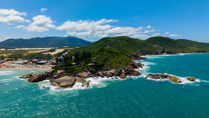 Fototapeta premium Praia da Joaquina, Florianópolis, Santa Catarina, Brasil. Vista aérea da praia da Joaquina em Florianópolis.