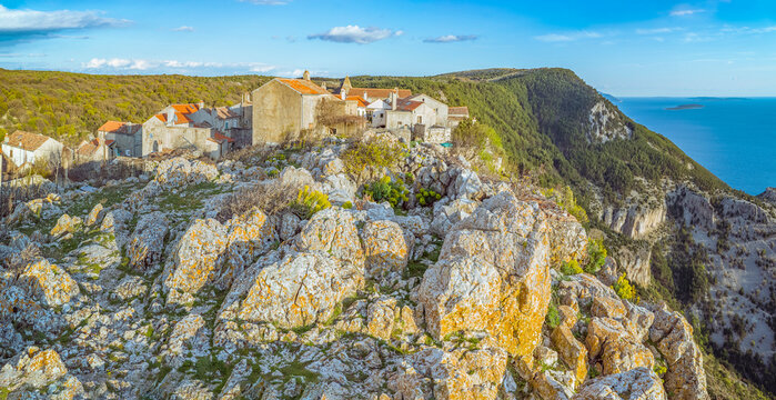 Lubenice, Cres Island, Croatia: Coastal village on rocky cliff overlooking the sea