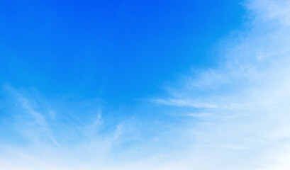 Obraz premium clear blue sky with no clouds