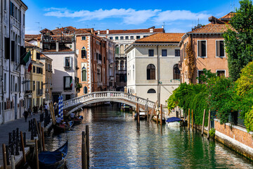 View of the canals of Venice (Italy) © McoBra89