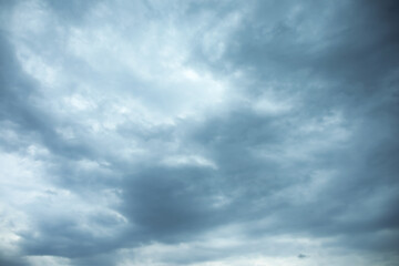 Obraz premium Beautiful view of stormy sky with rainy clouds as background