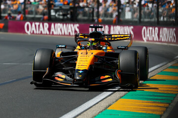 Fototapeta premium 2026 Formula 1 Australian Grand Prix - Friday