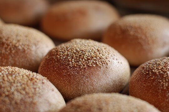 Golden Sesame-Crusted Fried Dough Balls &ndash; Traditional Asian Snack, Crispy Texture, and Artisanal Batch Preparation