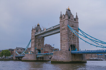 Fototapeta premium 런던 타워브릿지