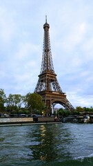 Fototapeta premium eiffel tower in paris