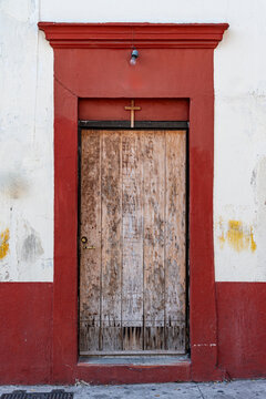 puerta, cristaleras, viejo, muro, madera, casa, arquitectura, edificio, entrada, gemas, azul, cerrada, antique, blanco, antiguas, con textura, verde, exterior, ladrillo, antig&uuml;edad, tradicional, rojo,
