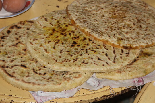 Amazigh stuffed bread, Moroccan stuffed bread