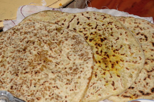 Amazigh stuffed bread, Moroccan stuffed bread