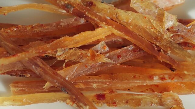 Dried fish fillet is the perfect beer snack. Salty and aromatic, perfect for friendly get-togethers or a relaxing evening.