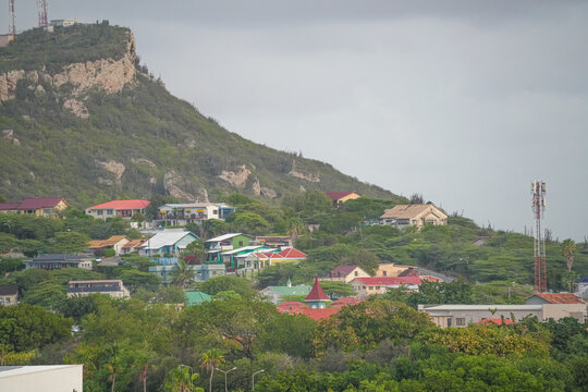 Willemstad curacao city cruise port view