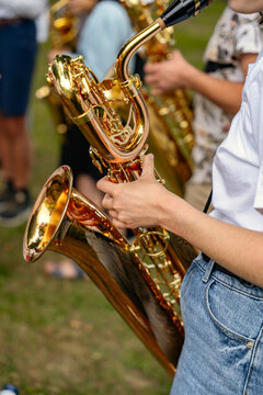 playing the baritone saxophone