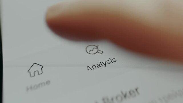 Option labeled Analysis from a mobile application interface