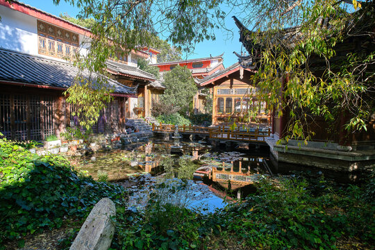 view of a street in shuhe ancient town close to lijiang, yunnan, china