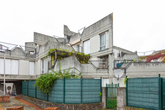 Brutalist Concrete Apartment Complex  "Terrasses Renaudie" by architect Jean Renaudie in Grenoble, France 