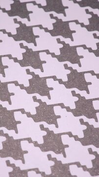 Elegant Textile Print Abstract Motion Loop with Shimmering Grainy Texture, Classic Grey and Lavender Pied-de-Poule Motion Graphic for Social Media